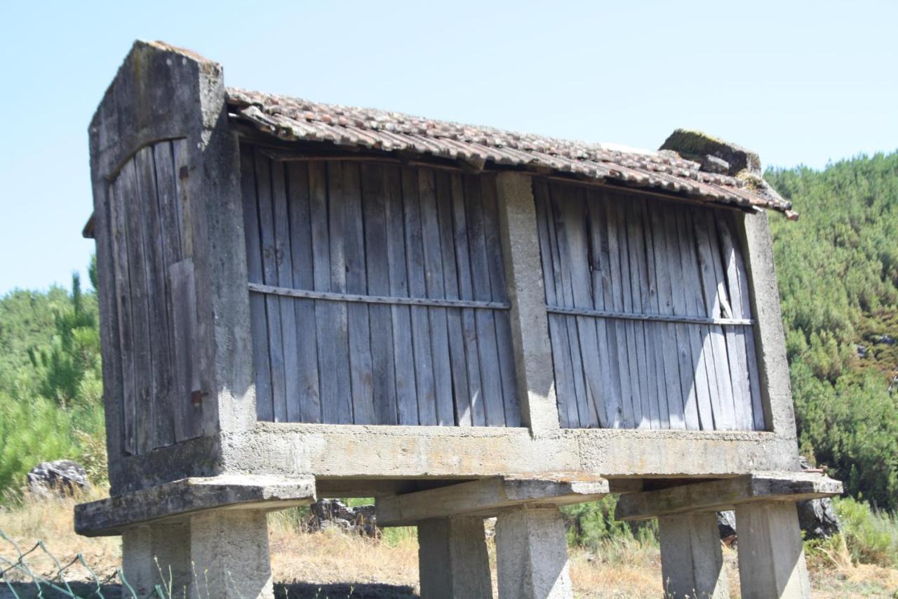 Villa Retiro Da Arminda Canedo  Esterno foto
