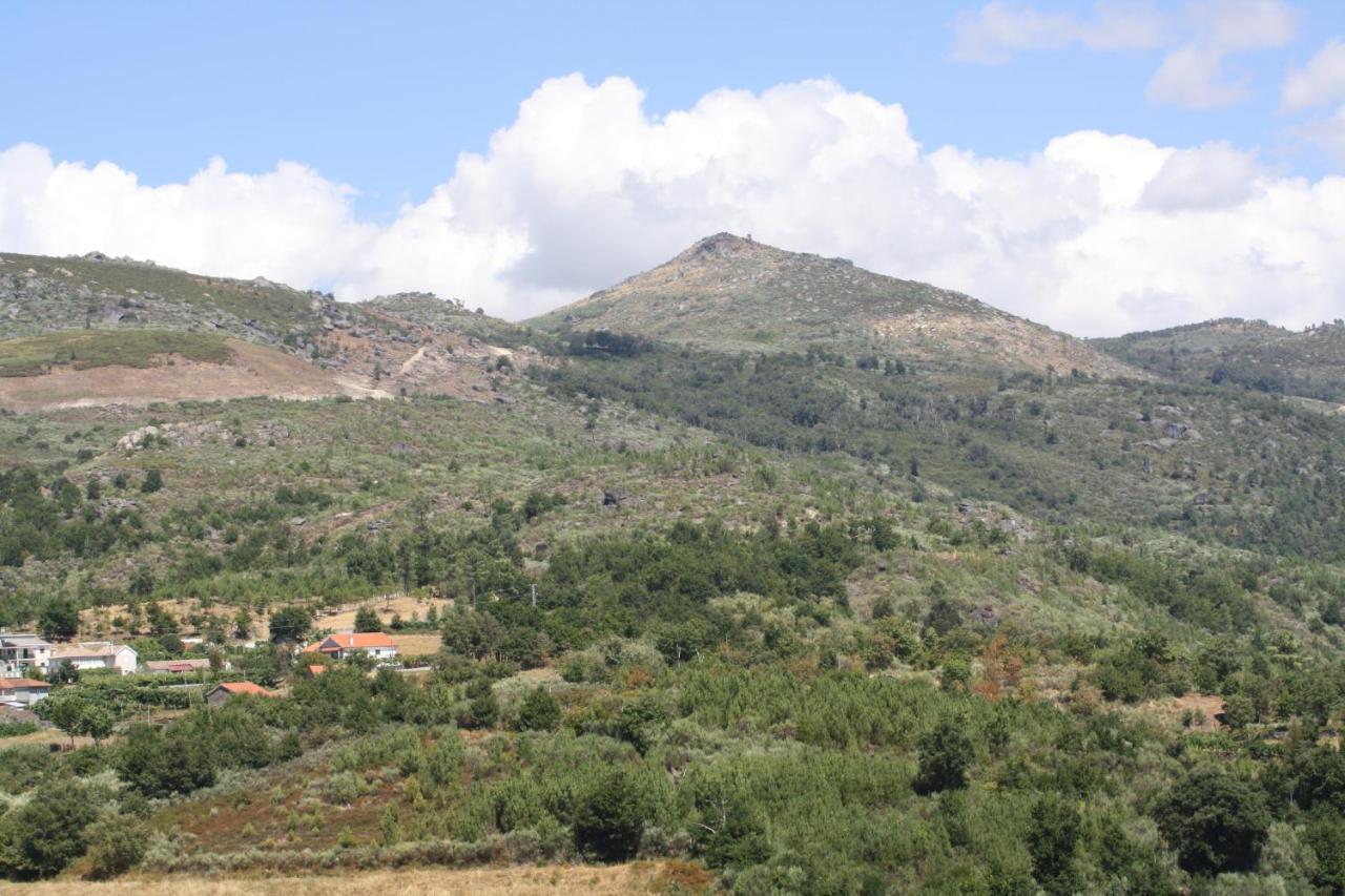 Villa Retiro Da Arminda Canedo  Esterno foto