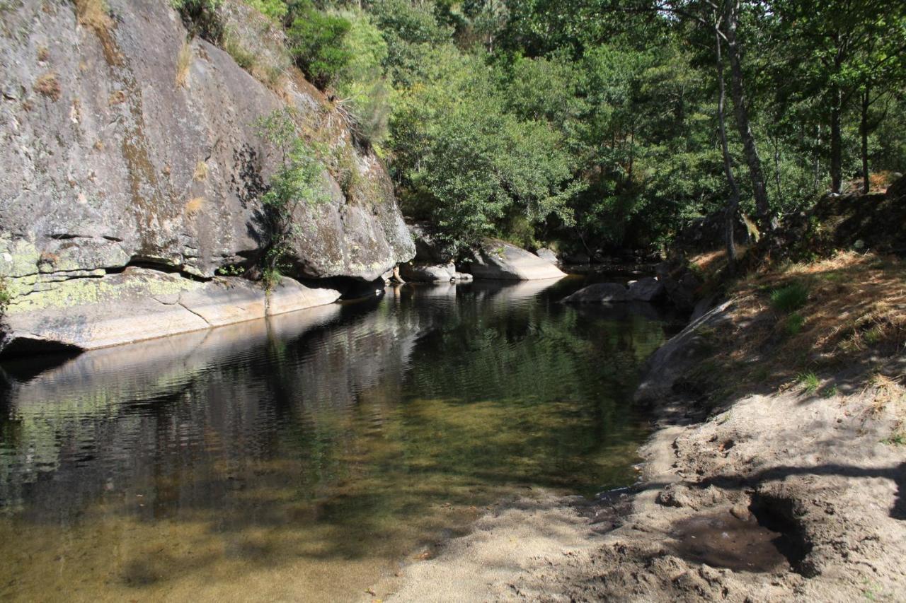 Villa Retiro Da Arminda Canedo  Esterno foto